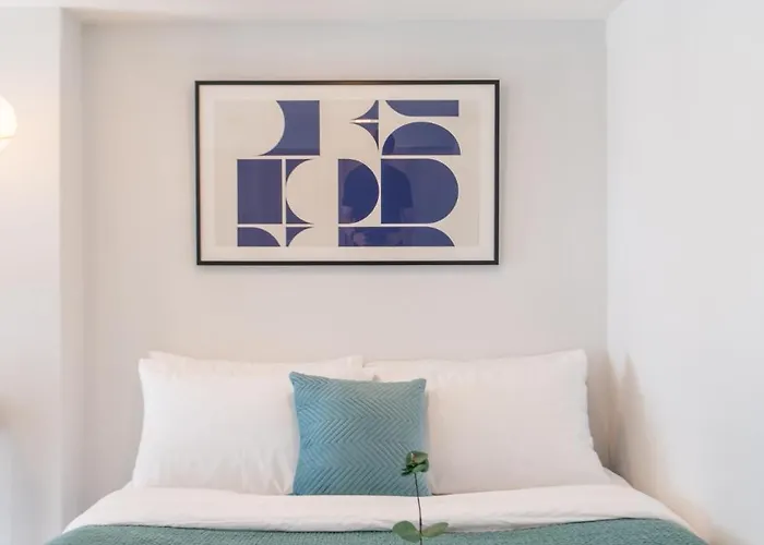 Near Bts L Duplex 42 Sqm L Rooptop Pool * 曼谷