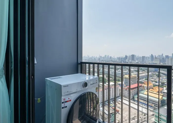 Near Bts L Duplex 42 Sqm L Rooptop Pool 曼谷