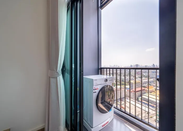 Near Bts L Duplex 42 Sqm L Rooptop Pool 曼谷