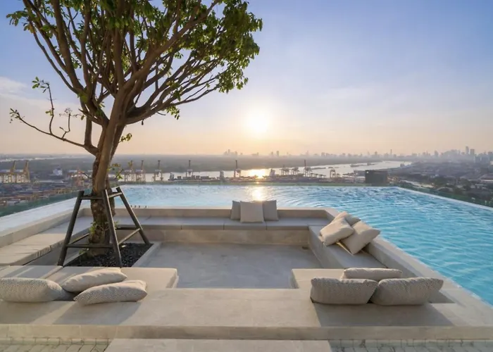 Near Bts L Duplex 42 Sqm L Rooptop Pool