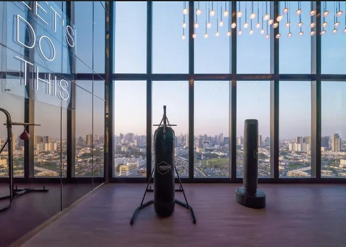 Near Bts L Duplex 42 Sqm L Rooptop Pool 公寓